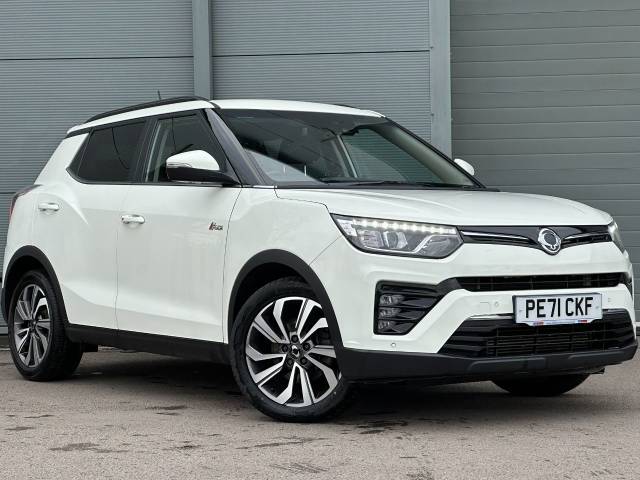 SsangYong Tivoli 1.5P Ultimate Auto 5dr Hatchback Petrol White