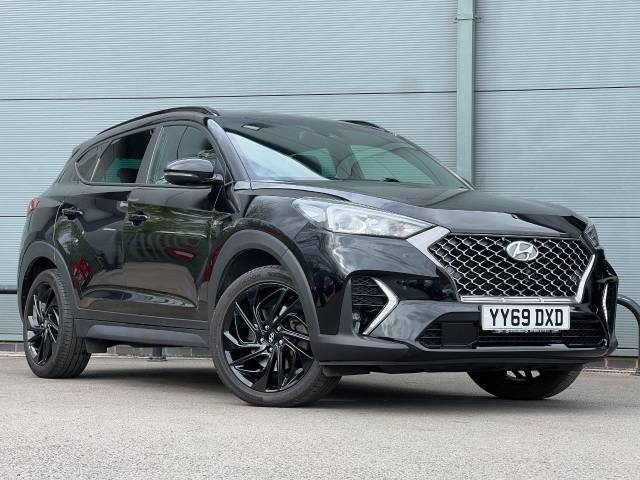 Hyundai Tucson 1.6 CRDi 48V MHD 136 N Line 5dr 2WD DCT Estate Diesel Black