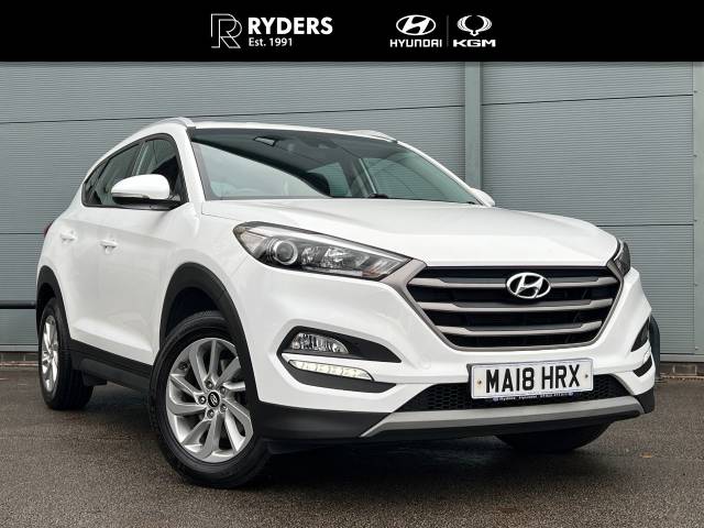 Hyundai TUCSON 1.6 GDi Blue Drive SE Nav 5dr 2WD Estate Petrol White