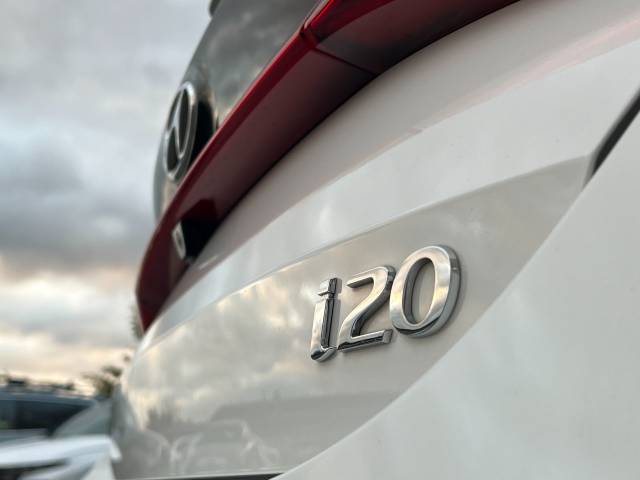 2022 Hyundai i20 1.0T GDi 48V MHD SE Connect 5dr DCT