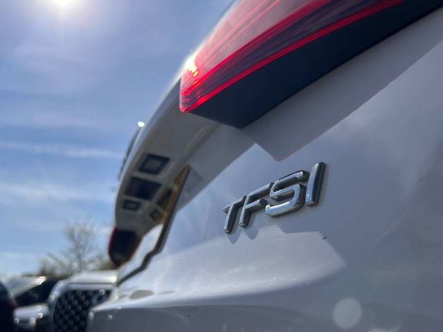 2017 Audi Q3 1.4T FSI S Line Edition 5dr