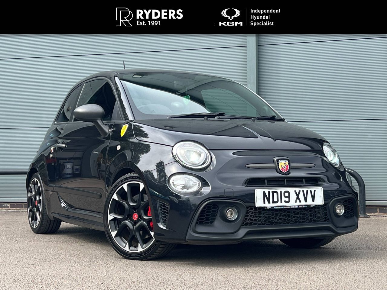 2019 Abarth 595