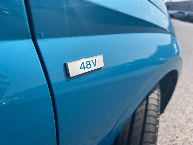 2022 Hyundai i20 1.0T GDi 48V MHD SE Connect 5dr