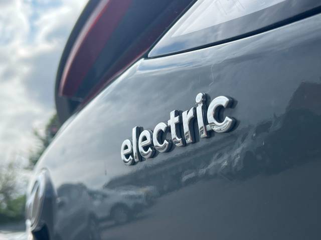 2022 Hyundai Ioniq 0.0 100kW Premium SE 38kWh 5dr Auto