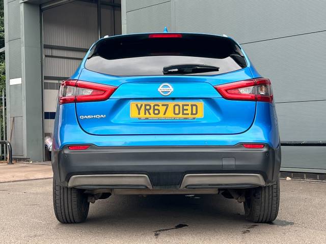 2017 Nissan Qashqai 1.2 DiG-T N-Connecta 5dr Xtronic