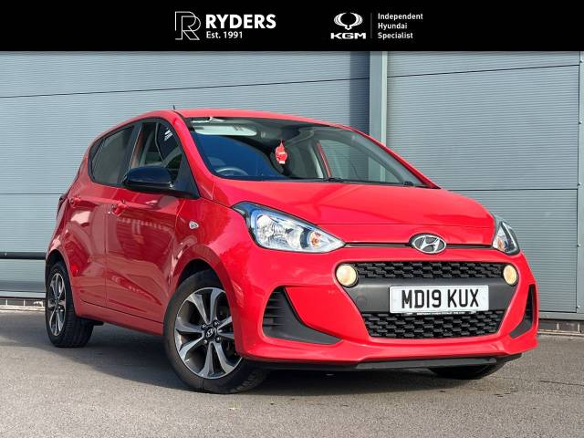 Hyundai i10 1.0 Play 5dr Hatchback Petrol Red